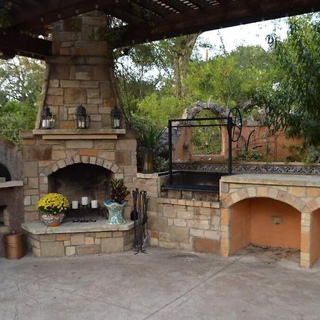 Villa At Cibolo Chase, A Private Resort With Pool Bulverde Exterior photo