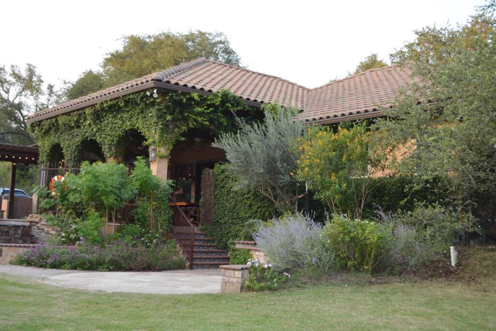 Villa At Cibolo Chase, A Private Resort With Pool Bulverde Exterior photo