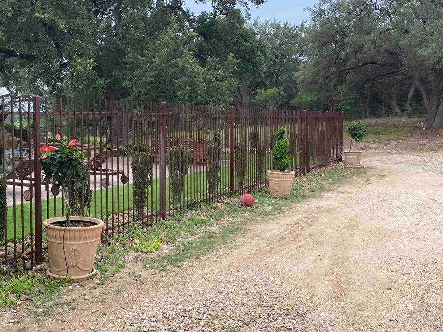 Villa At Cibolo Chase, A Private Resort With Pool Bulverde Exterior photo